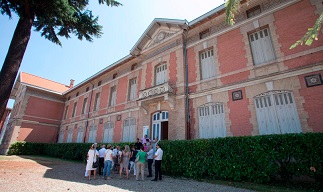 Description image