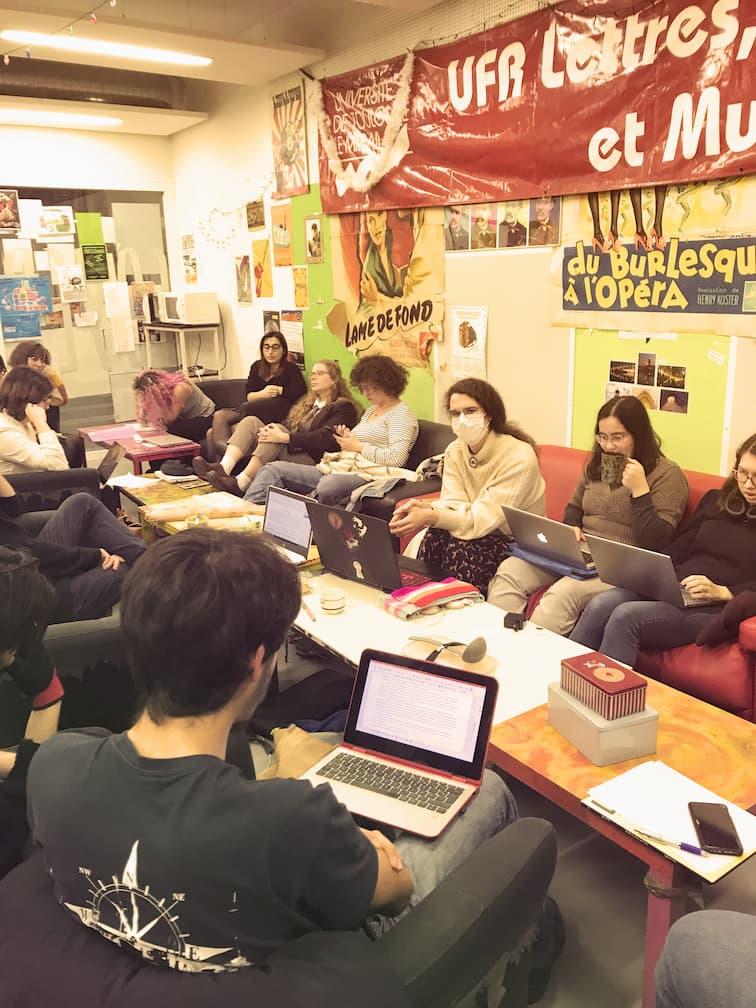 Le Collectif Moonlight Flowers Université de Toulouse