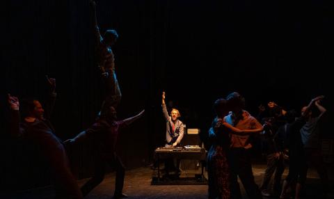 En attendant le Grand Soir